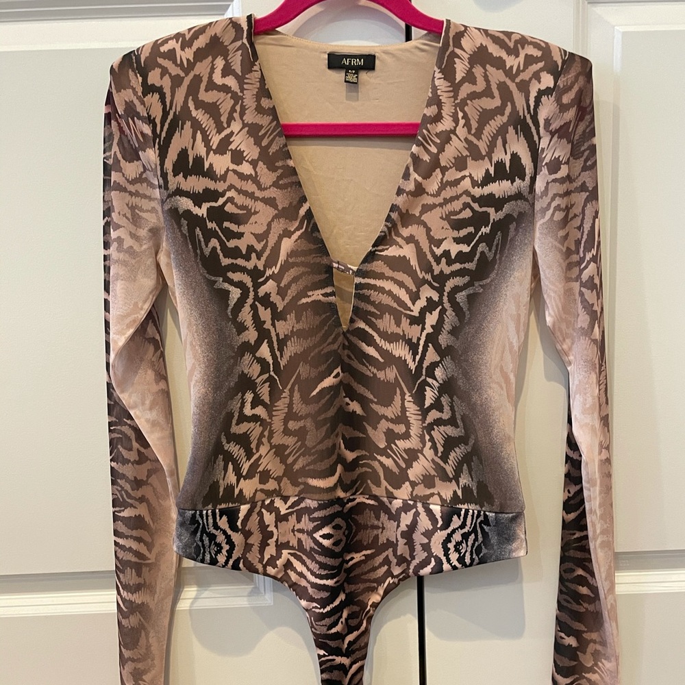 NWOT Chello mesh animal print bodysuit